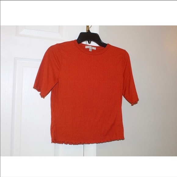 Coral Ribbed Crop Top - Picture 2 of 7